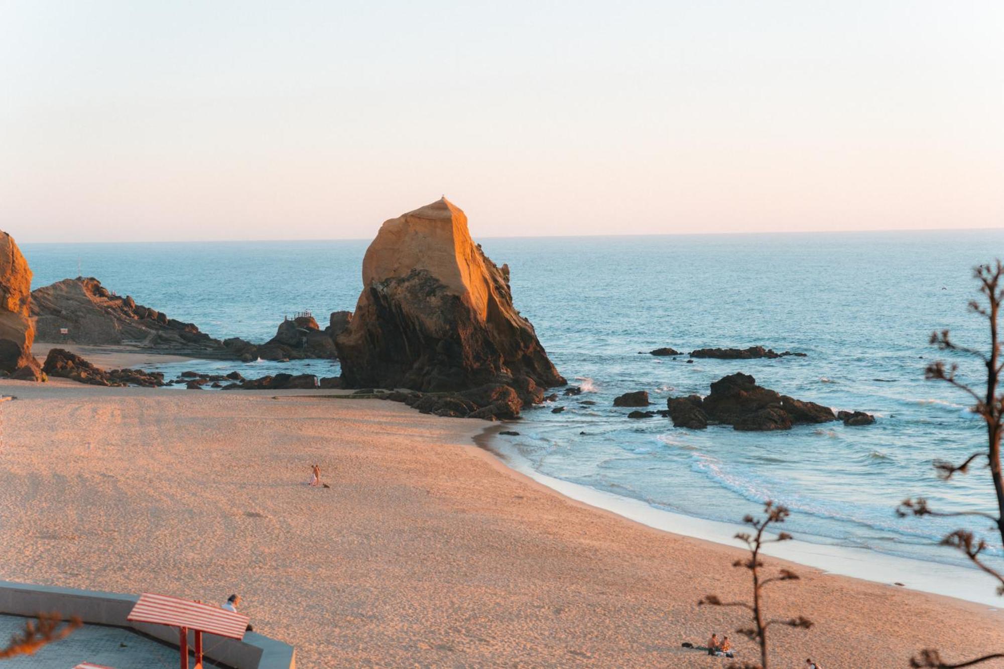 Alfaiate Beach House Santa Cruz  Esterno foto